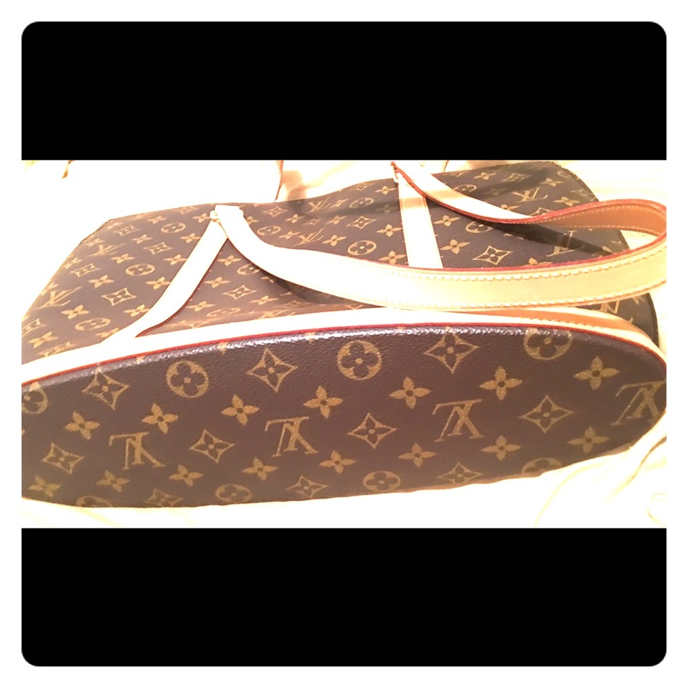 Louis Vuitton Babylone Mimi M51102
